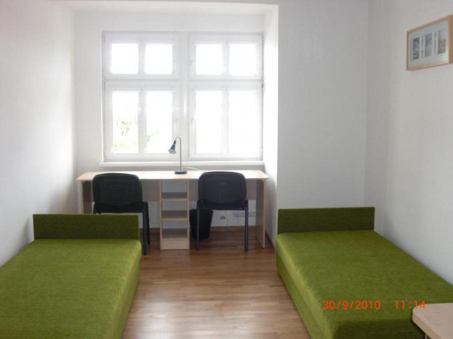Akademikus Torun Hostel Exterior photo