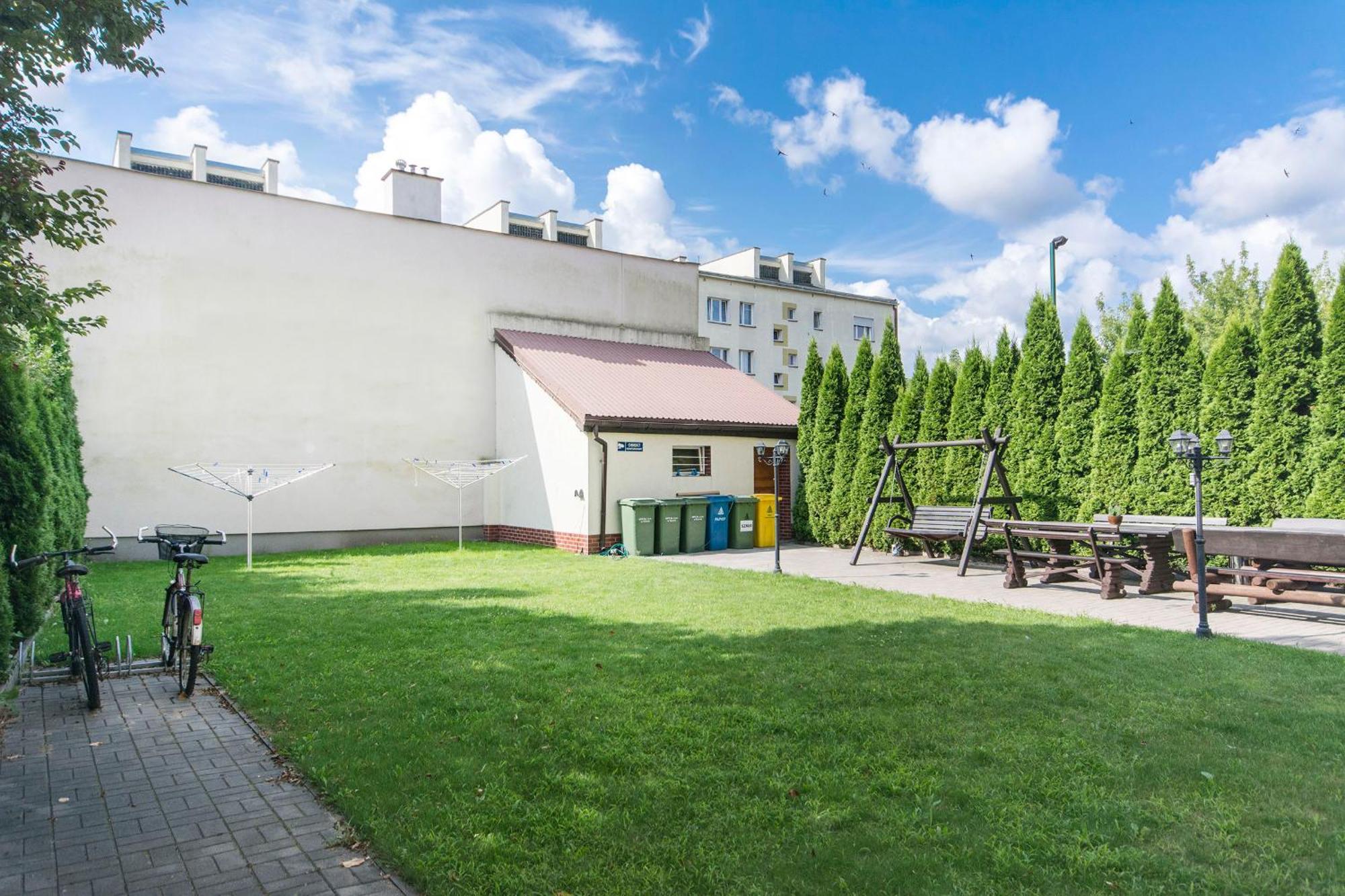 Akademikus Torun Hostel Exterior photo
